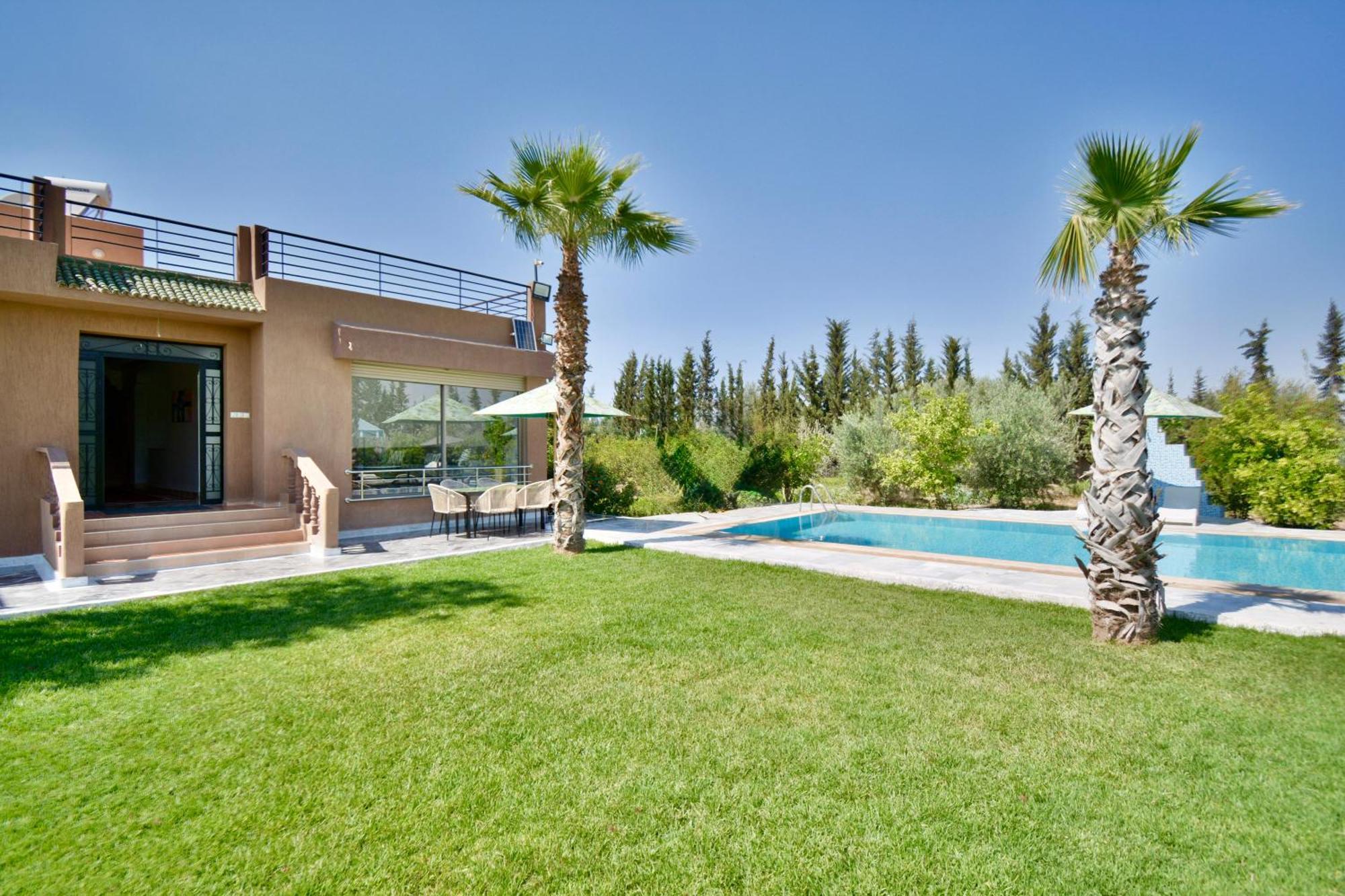 Ferme De Vacances Avec Une Grande Villa A Marrakech Marrakesh Exterior photo